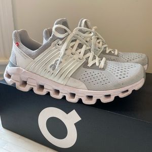 On Cloudswift Road-Running Shoes - Women's White